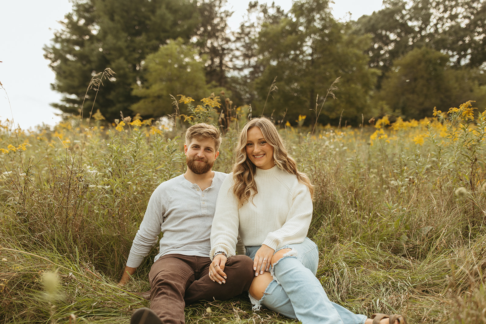 Couples engagement photos with their wedding photographer - Marissa Dillon Photography at Matthaei Botanical Gardens & Nichols Arboretum