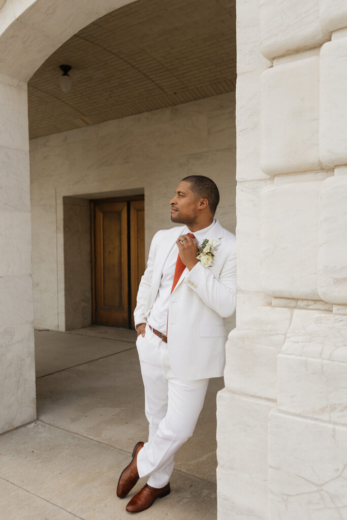 Grooms portraits outside of Detroit Institute of Arts Museum