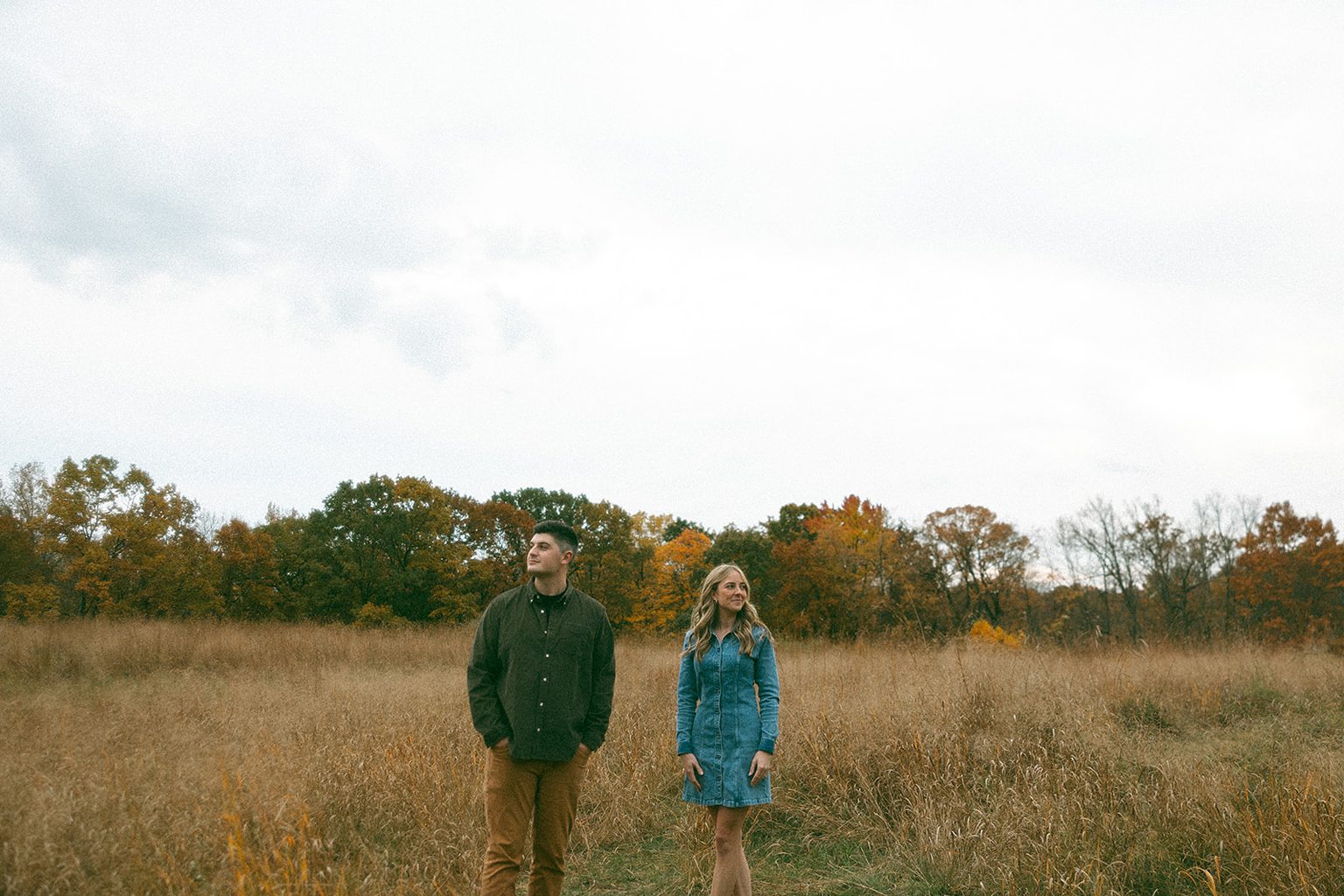 Couples fall Stony Creek Metro Park engagement photos