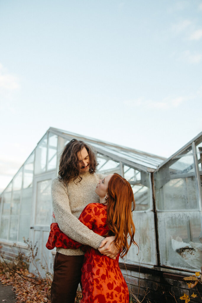 Couples fall Belle Isle engagement photos in Michigan